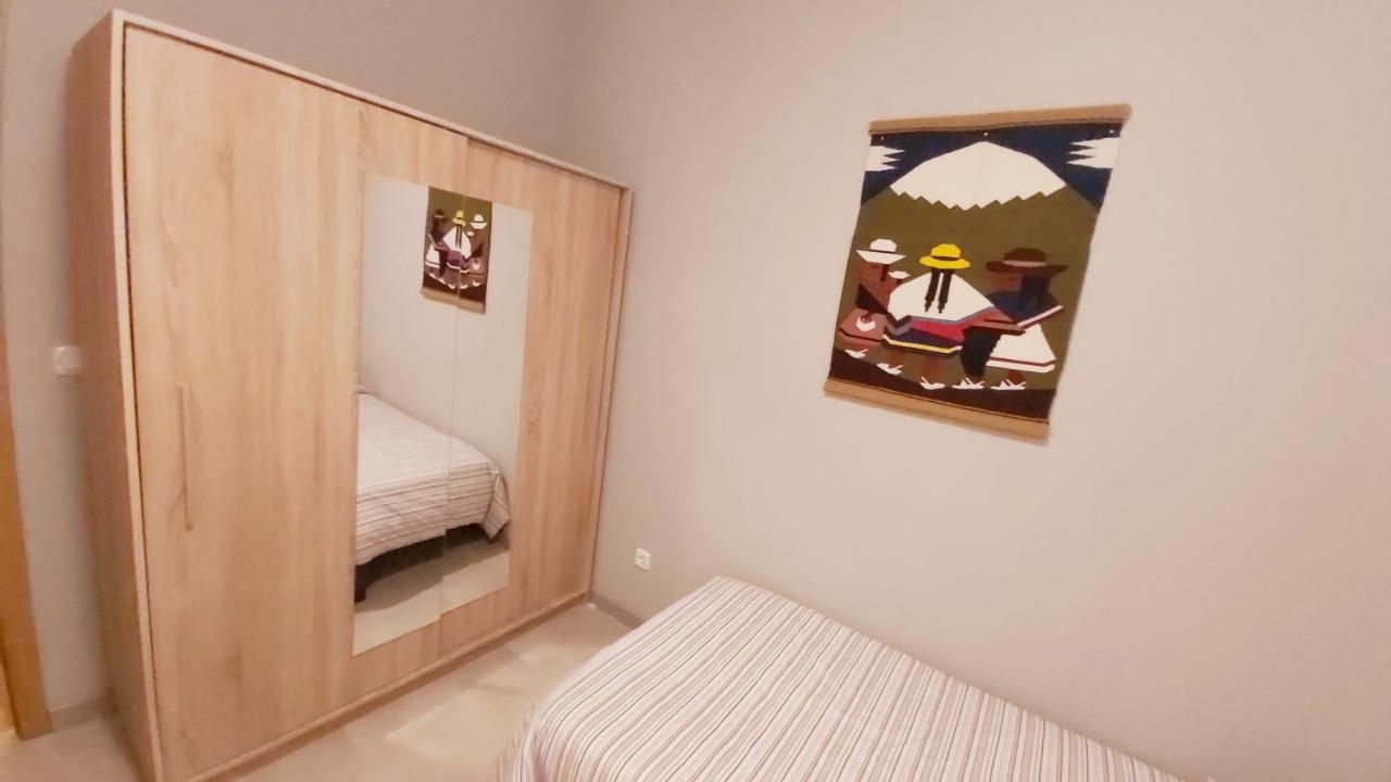 Appartamento Apartamento En Retiro Madrid Esterno foto
