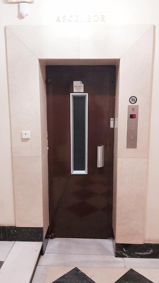 Appartamento Apartamento En Retiro Madrid Esterno foto