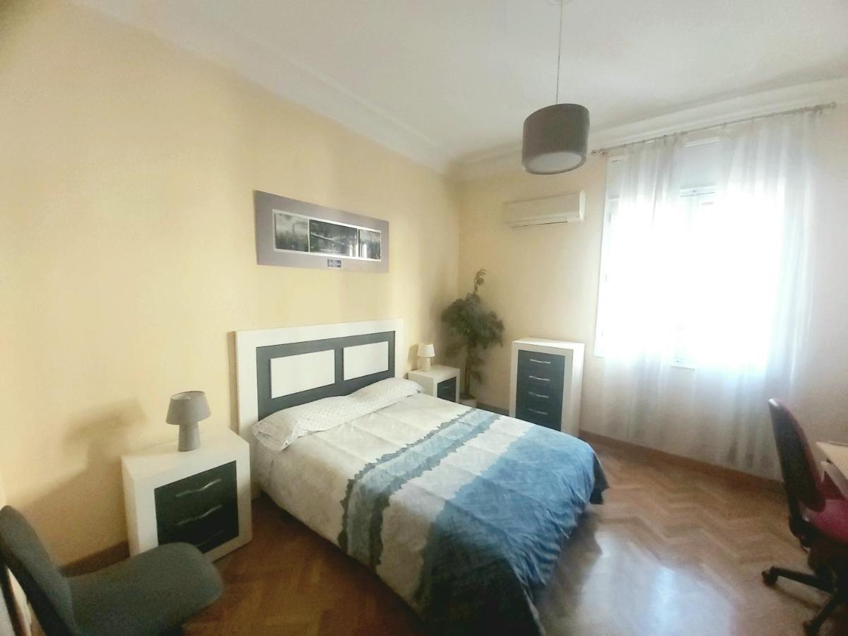 Appartamento Apartamento En Retiro Madrid Esterno foto